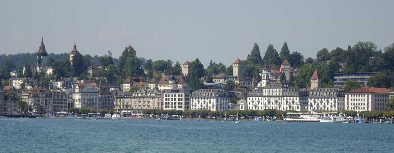 B & B Hartenfels 73 Lucerne ภายนอก รูปภาพ